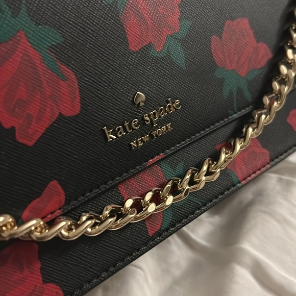 KATE SPADE NWT Madison Rose Toss Printed Flap Crossbody - Picture 7 of 14